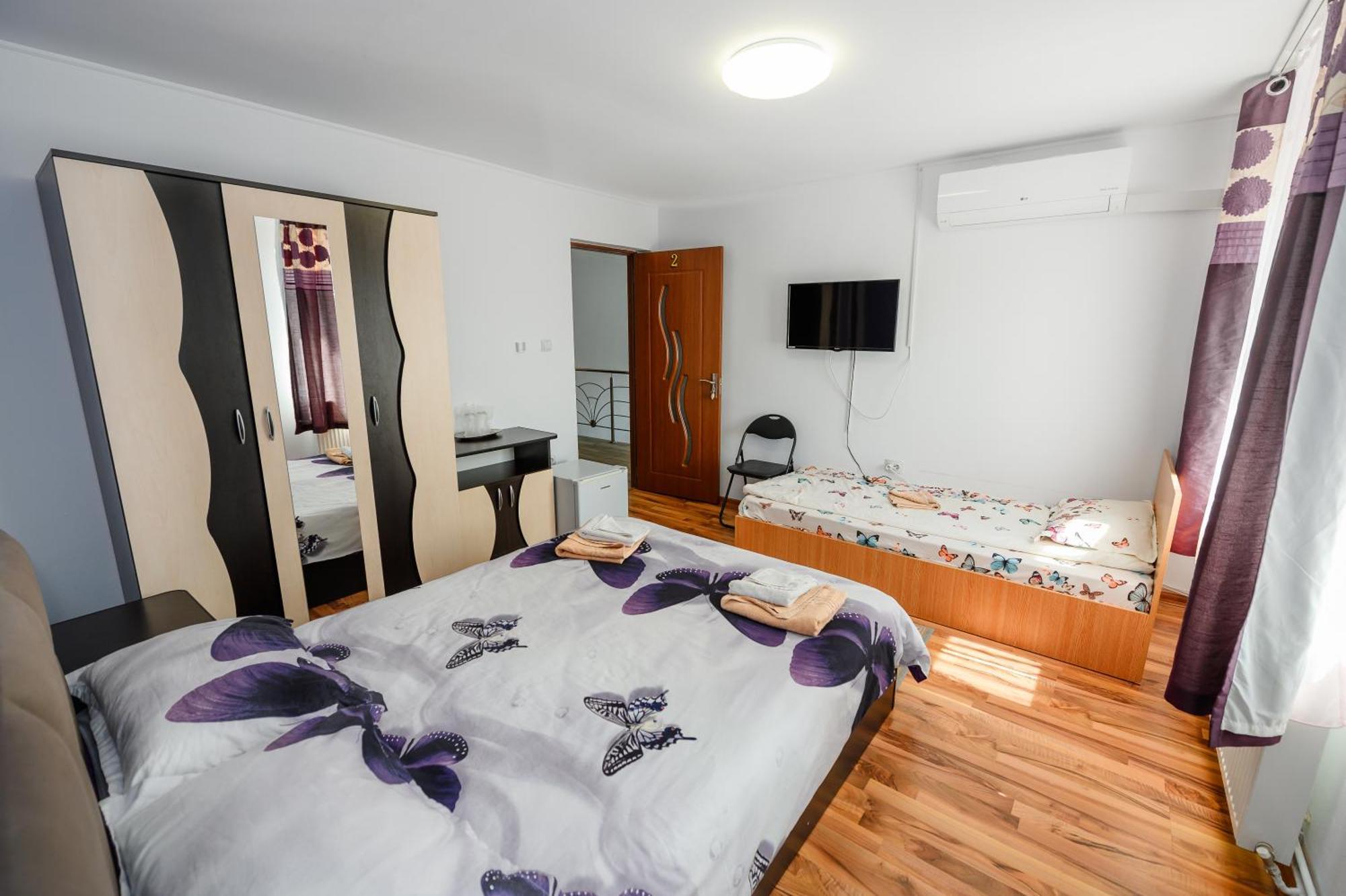Casa Alex Calimanesti Hotel Ngoại thất bức ảnh