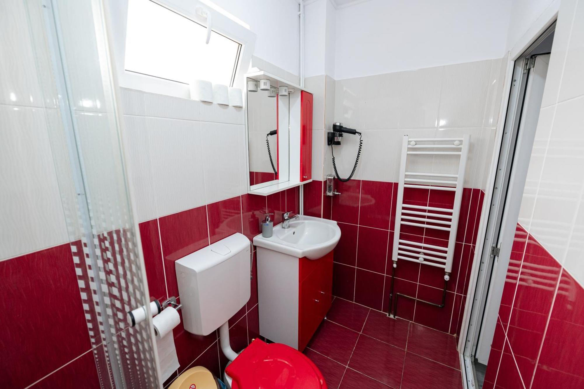 Casa Alex Calimanesti Hotel Ngoại thất bức ảnh