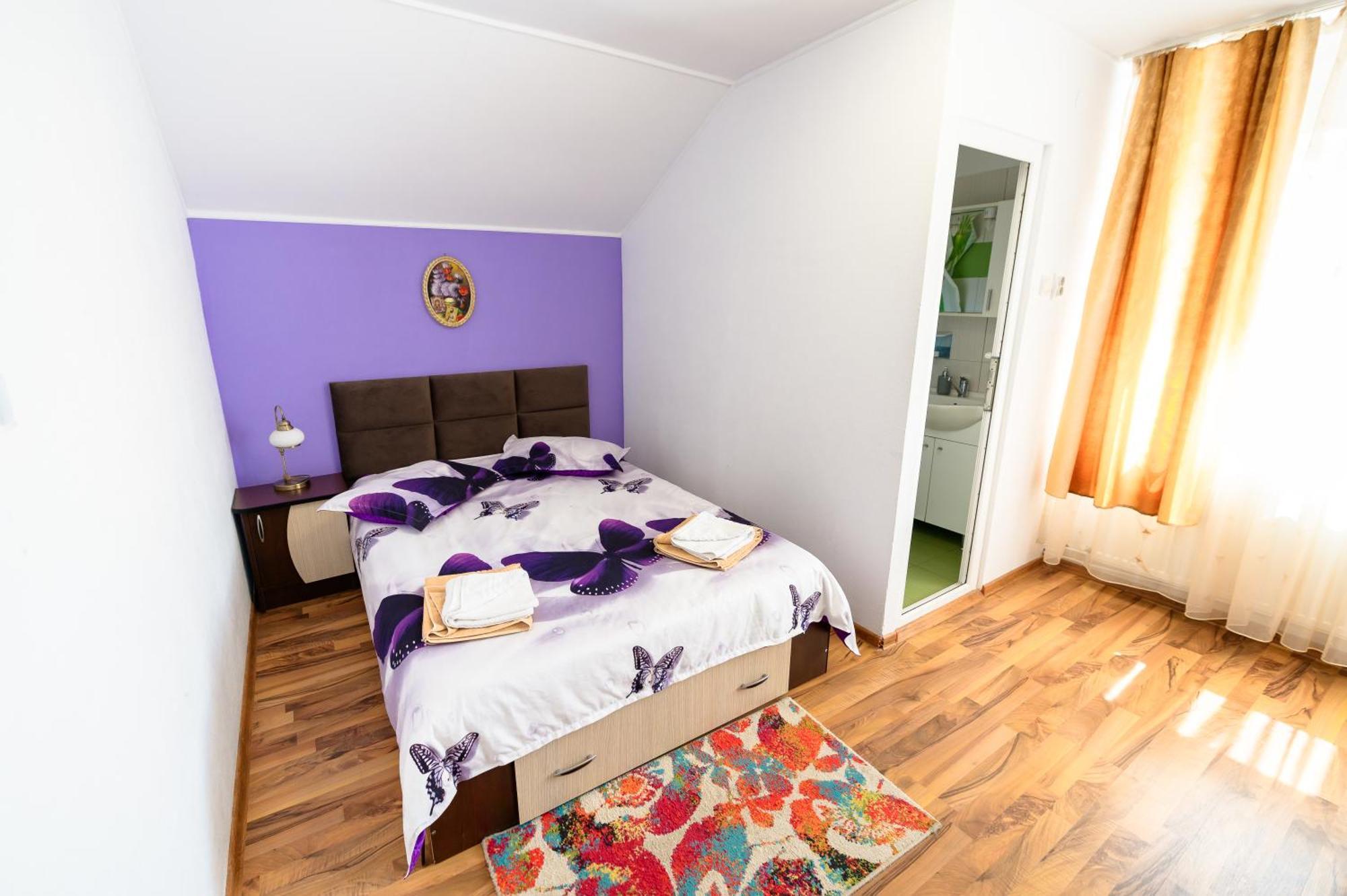 Casa Alex Calimanesti Hotel Ngoại thất bức ảnh